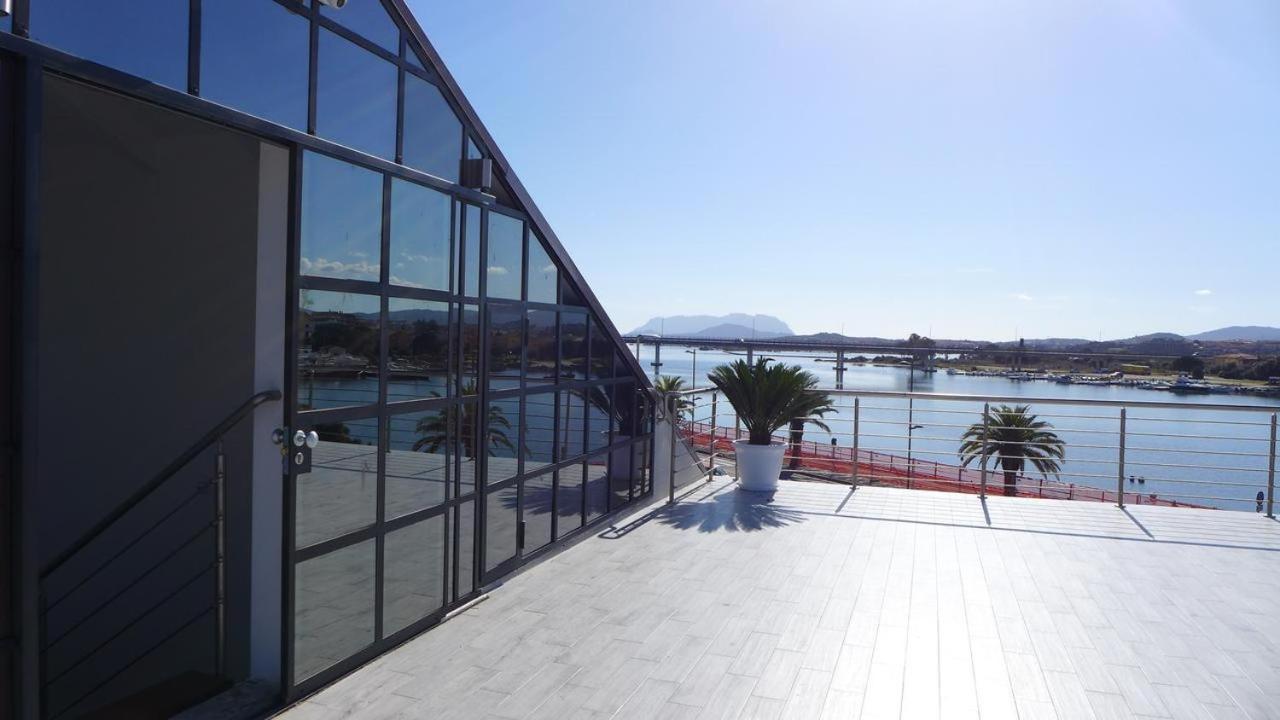 La Promenade Rooms & Suites Olbia Ngoại thất bức ảnh